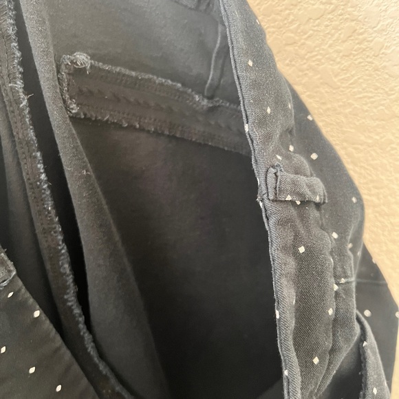Old Navy Women’s Size 18 Regular Pixie Mid Rise Black Pants White Diamond Print - Picture 8 of 9